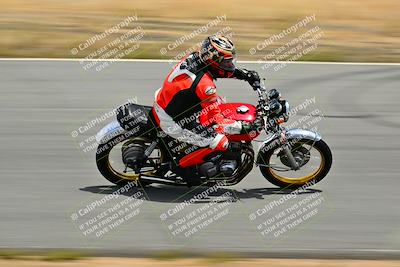 media/May-31-2025-Classic Track Day (Sat) [[da23ab3028]]/Group C/Session 4 (Turns 4 and 6)/